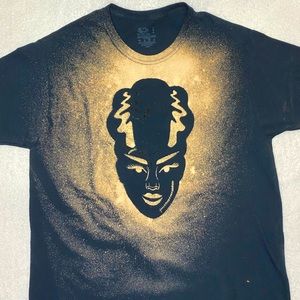 Bleached Halloween T-shirt - size large